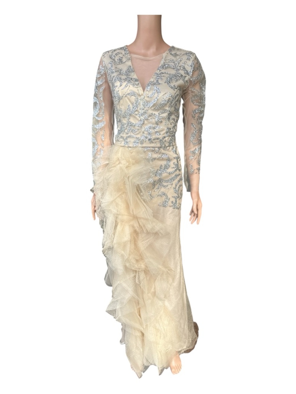 Side Shell Vintage - EC - Elegant Cream Evening Gown with Silver Embellishment
